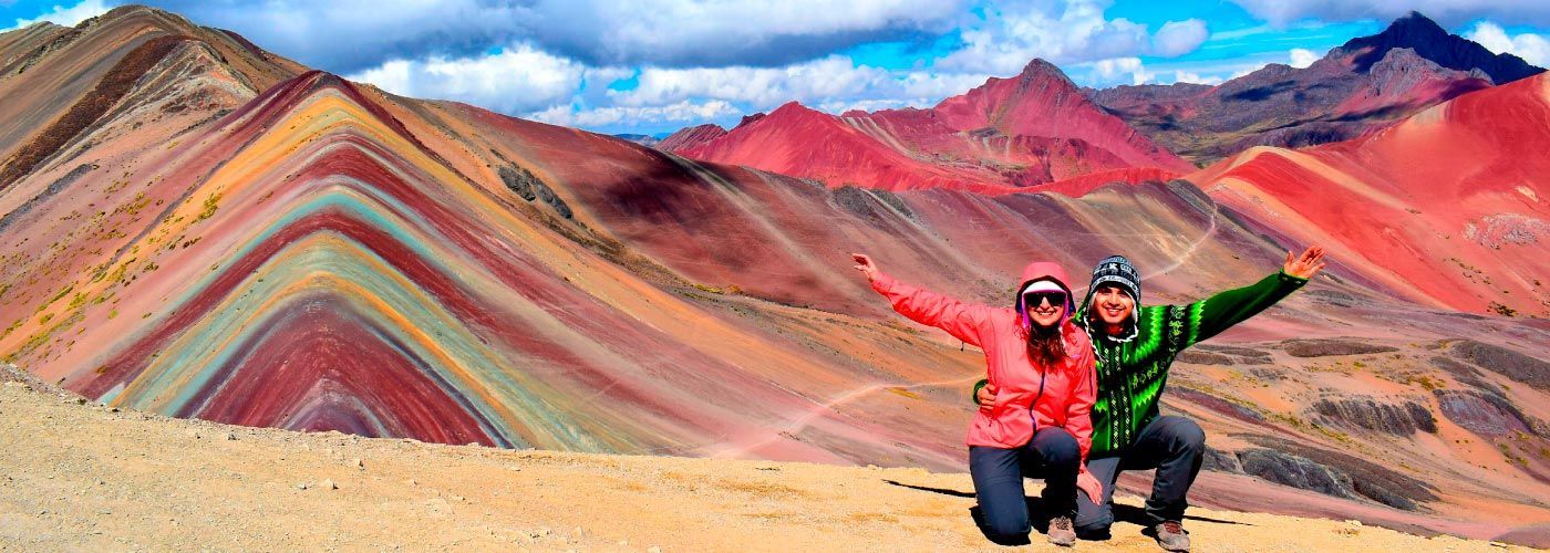 You can walk to the mountain of seven colors and Palcoyo - Andean Peru ...