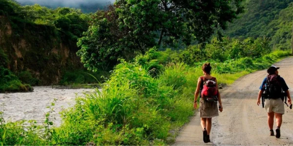 Cusco + Salkantay trek – 8 Days / 7 nigths
