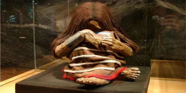 TOUR GOLD MUSEUM