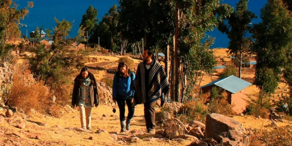 Uros – Taquile – Amantany Homestay 2 Days 1 Night - Imagen 2