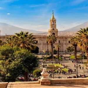 Mirabus City Tour – Arequipa
