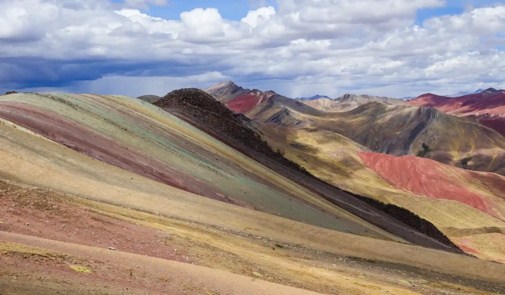 Rainbow Mountain Full-Day Hike
