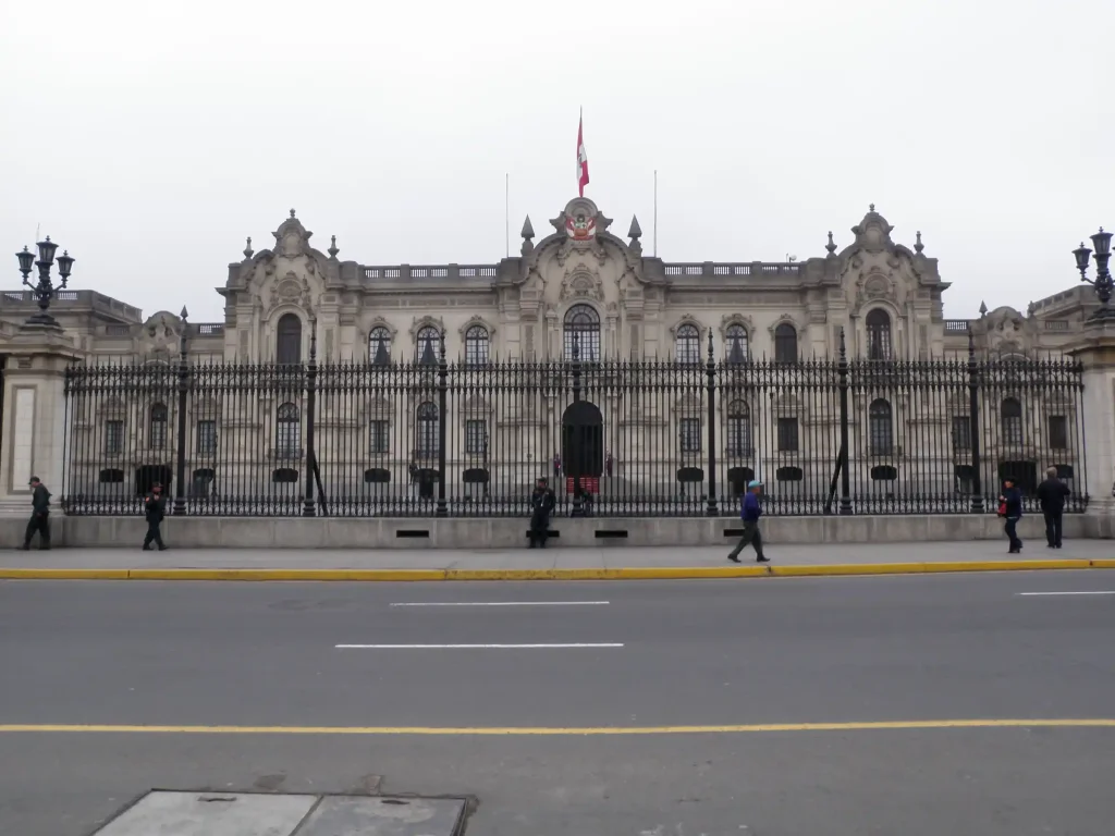 Lima City Tour: Ancient, Colonial and Modern Districts