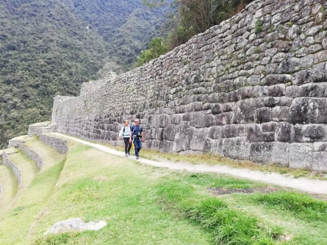 Machu Picchu by Car 2 Days