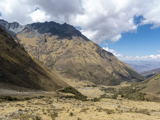 Cusco, Machu Picchu, Rainbow Mountain and Humantay 6 Days